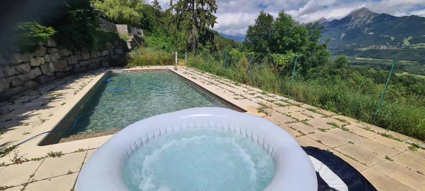 Lerefugedetiti Villa Buissard Buitenkant foto