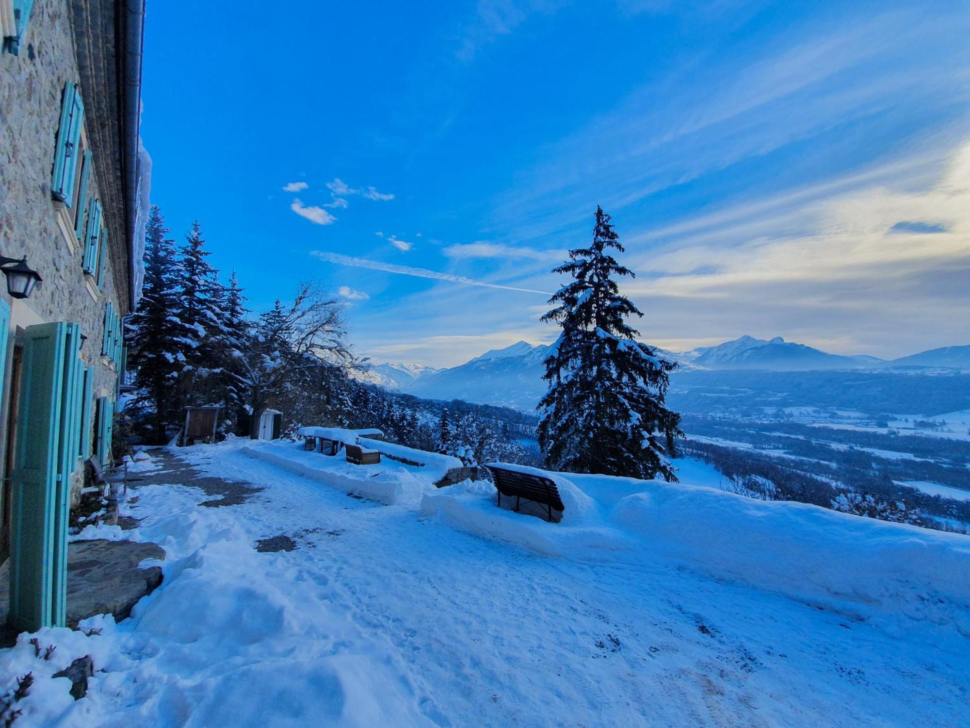 Lerefugedetiti Villa Buissard Buitenkant foto